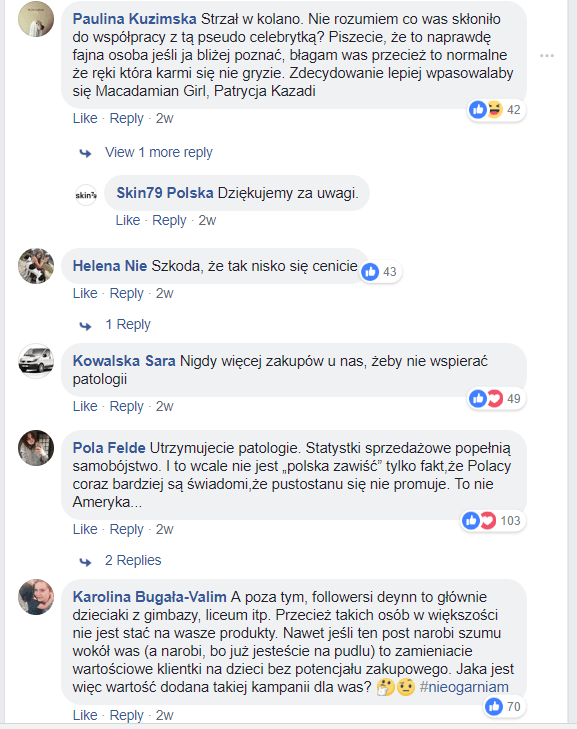 Grafika przedstawiająca post na stronie Skin79 Polska z Deynn i komentarze